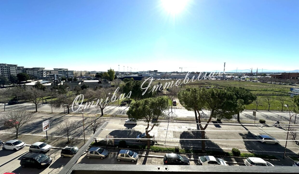 F_892686